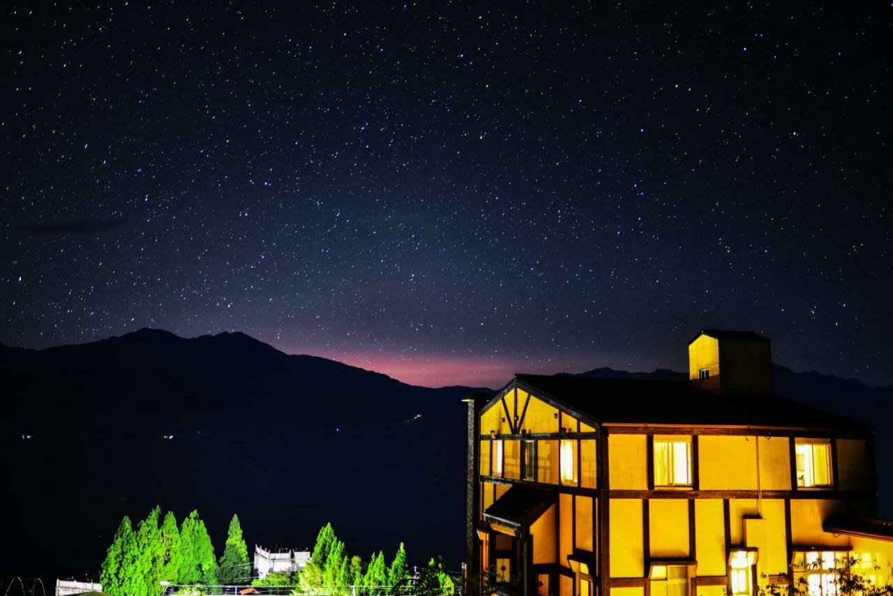 Shepherd'S B&B Renai Exterior photo